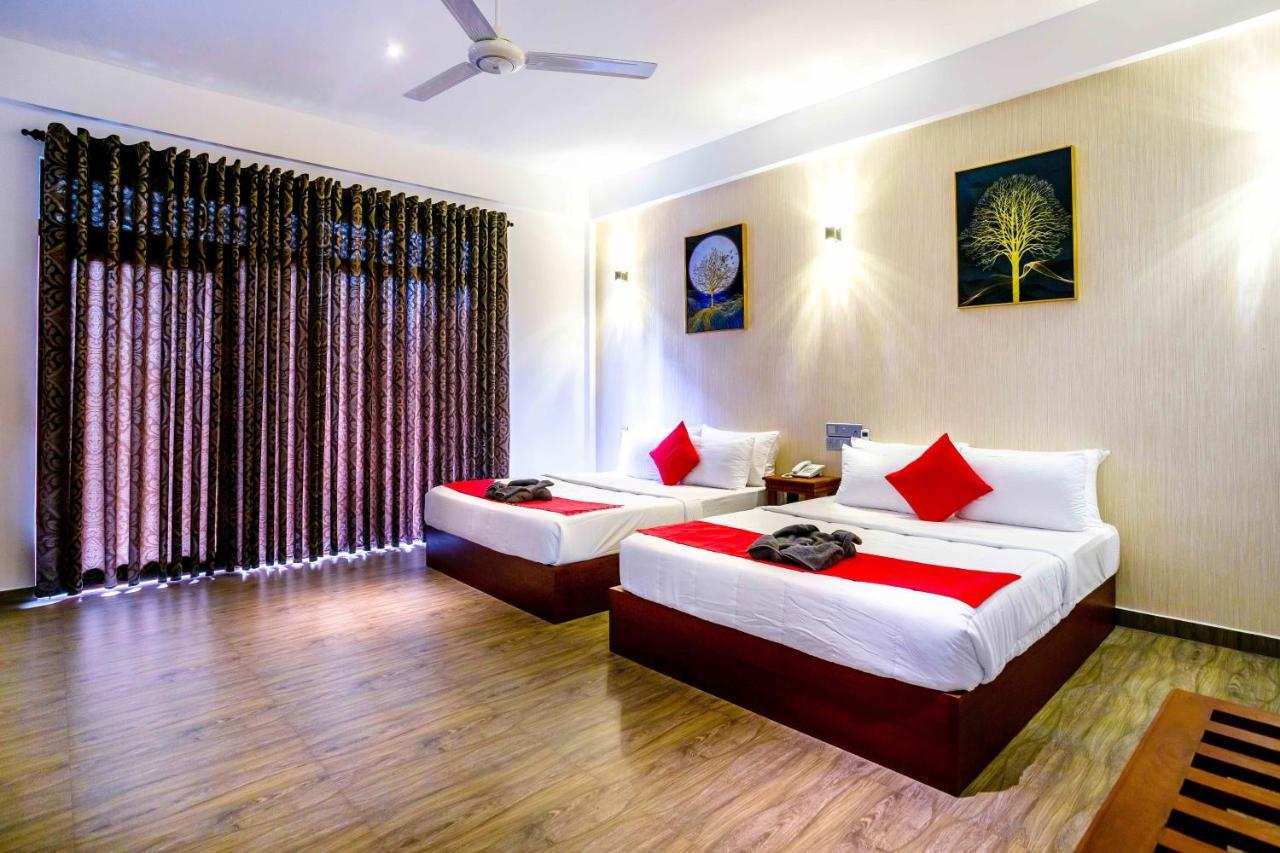 Polhana Grand Resort Matara Exterior foto