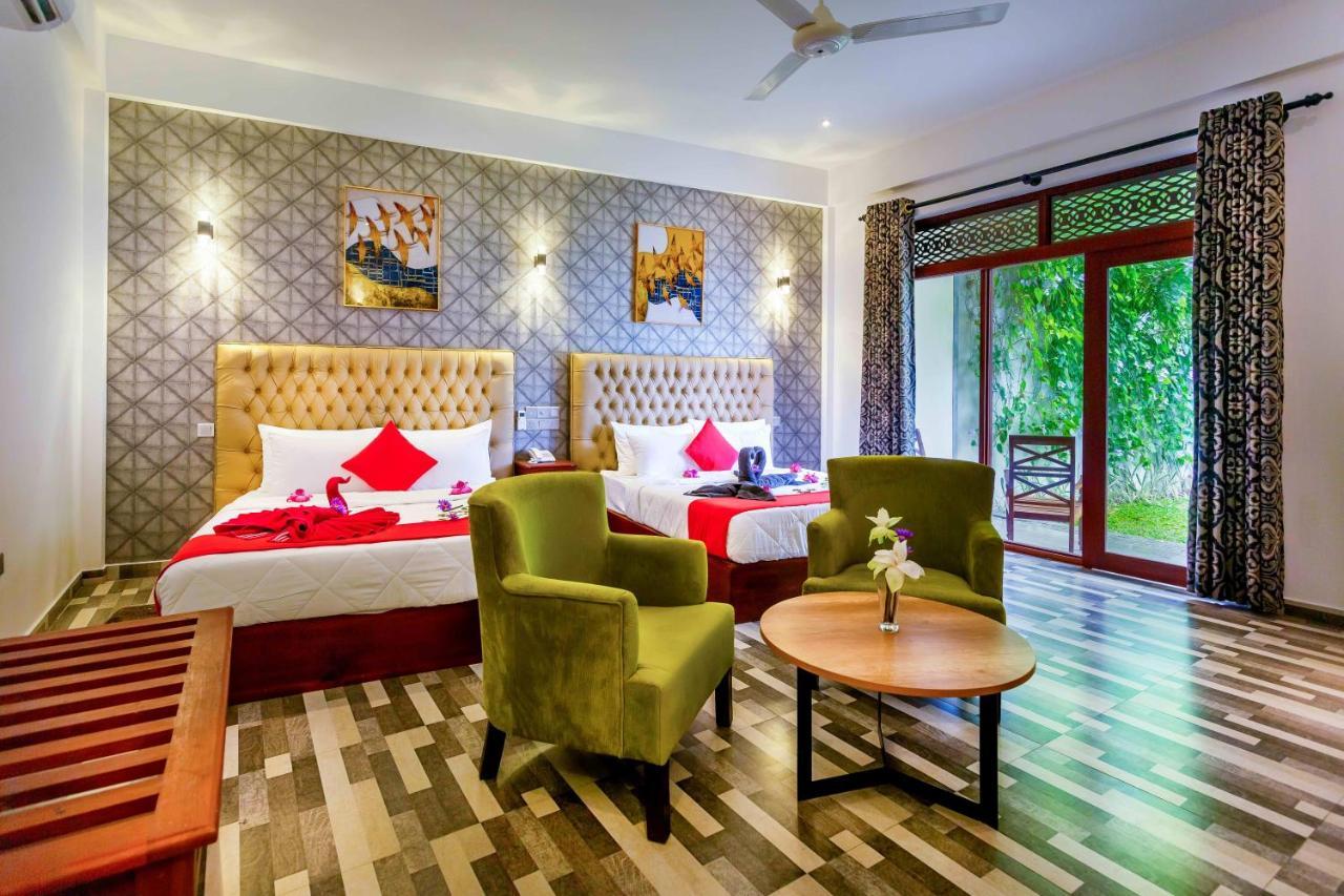 Polhana Grand Resort Matara Exterior foto
