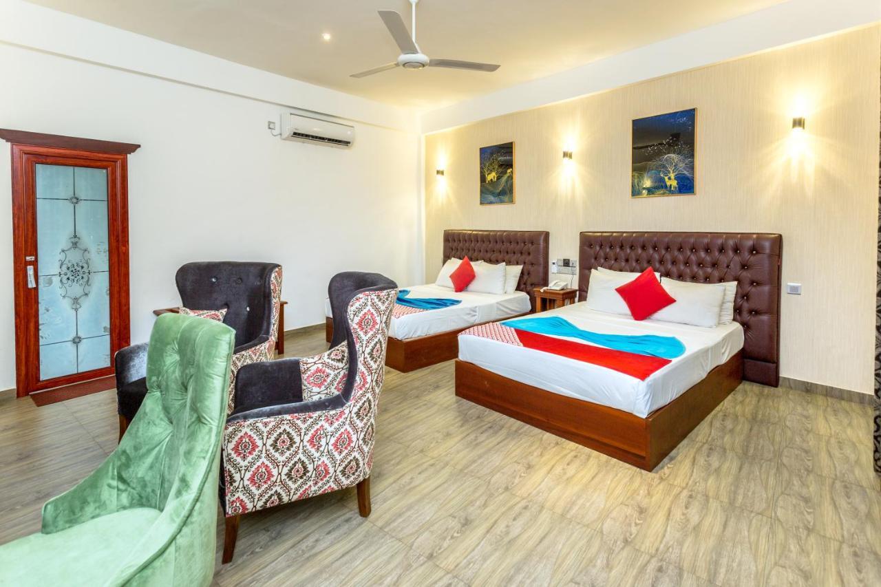 Polhana Grand Resort Matara Exterior foto