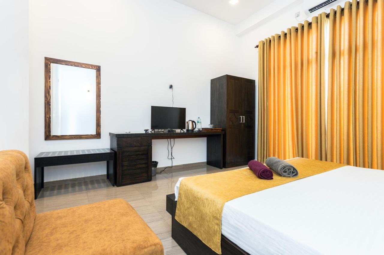 Polhana Grand Resort Matara Exterior foto